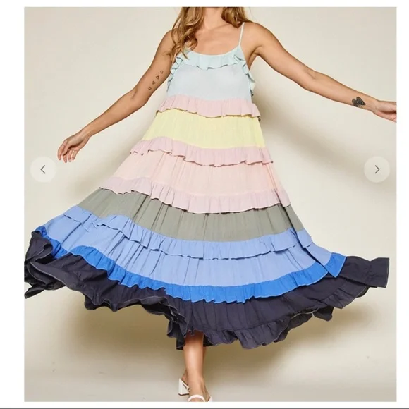 The Most Fabulous Sleeveless Multi Color Boho Maxi Dress! - Picture 4 of 4